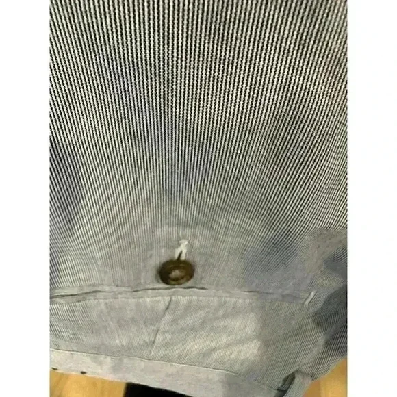 J. Crew Chino Pants 32W 30L - Stylish, Comfortable, and Timeless - Picture 4 of 4